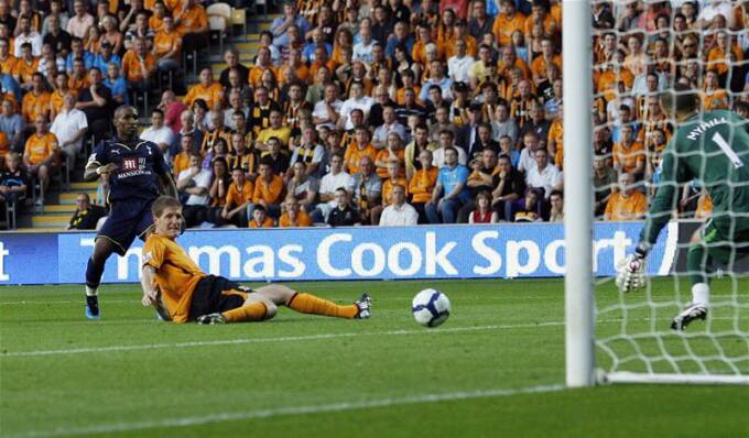 Jermain Defoe v Hull City