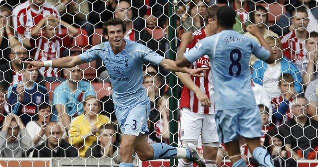 Gareth Bale is congratulated by Jermain Jenas after scoring against Stoke City