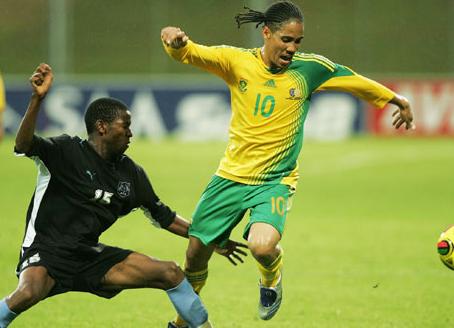 Steven Pienaar in action for South Africa