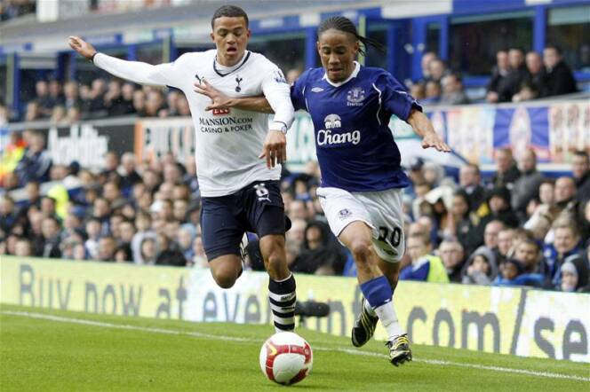 Tottenham's Jermaine Jenas & Everton's Steven Pienaar